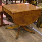 334 2433 DROP-LEAF TABLE